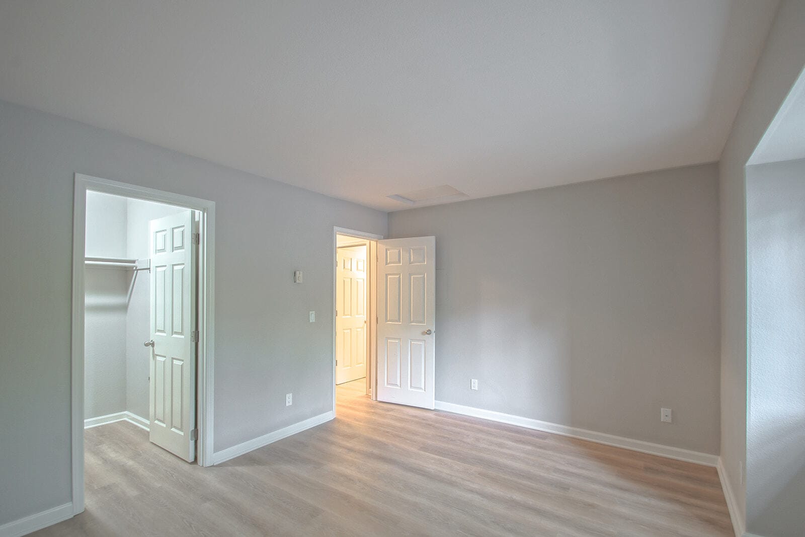 Building Photo - 9580 SW 146th Ter