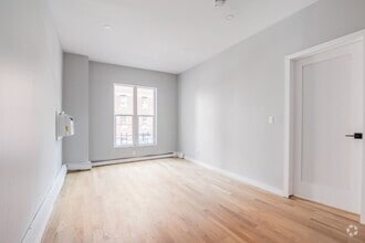 Building Photo - Cyrus Place