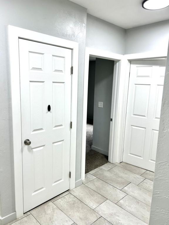 Building Photo - 3007 E Corona St