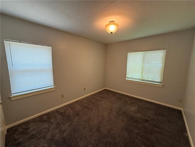 Building Photo - 3522 SpringHill Ave