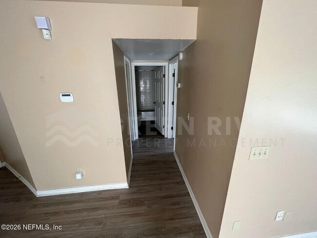 Building Photo - 7739 Coatbridge Ln N