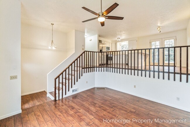 Building Photo - Recently Updated Single Family Home On The...