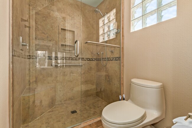 Building Photo - 2326 W Lompoc Cir
