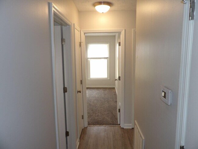 Building Photo - 114 Potomac Ct