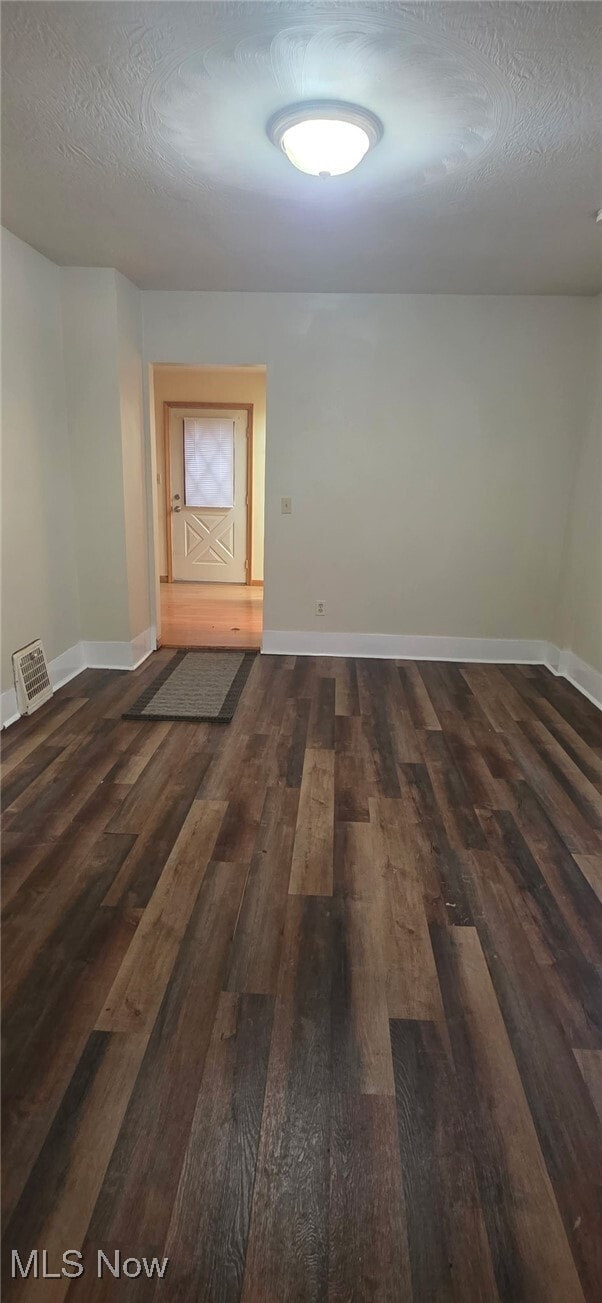 Building Photo - 920 Redfern Ave