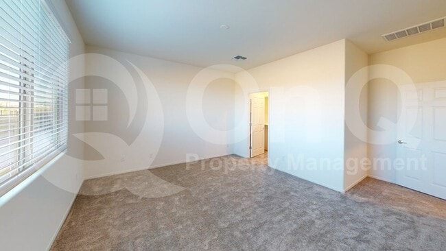 Building Photo - 12322 N Cervelli Ave