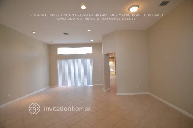 Building Photo - 7421 Water Dance Way