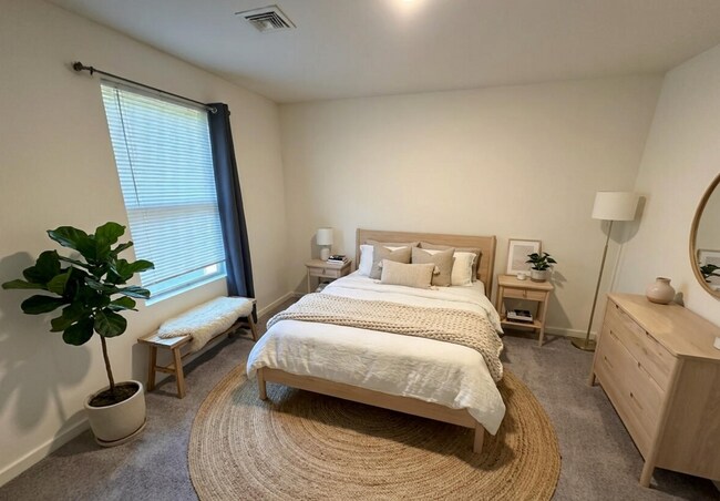 Building Photo - Spacious 5 bed 4.5 bath home in Florence, AZ!