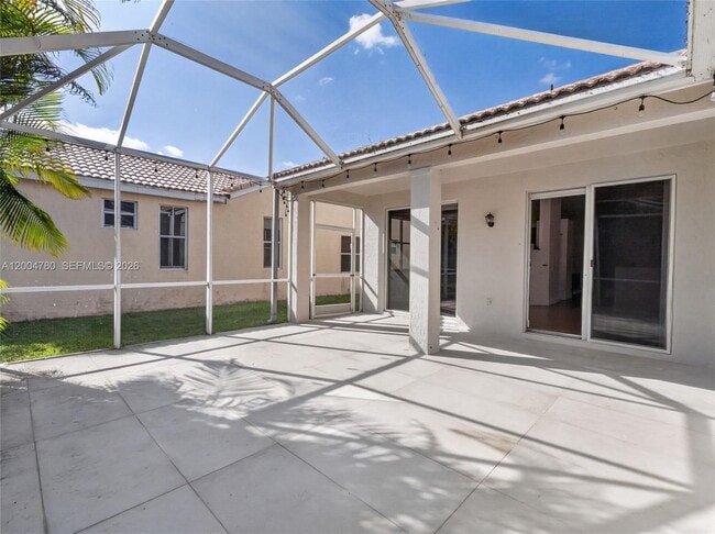 Building Photo - 875 Savannah Falls Dr