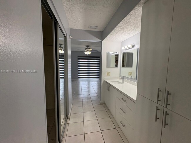 Building Photo - 8391 SW 148th Ave