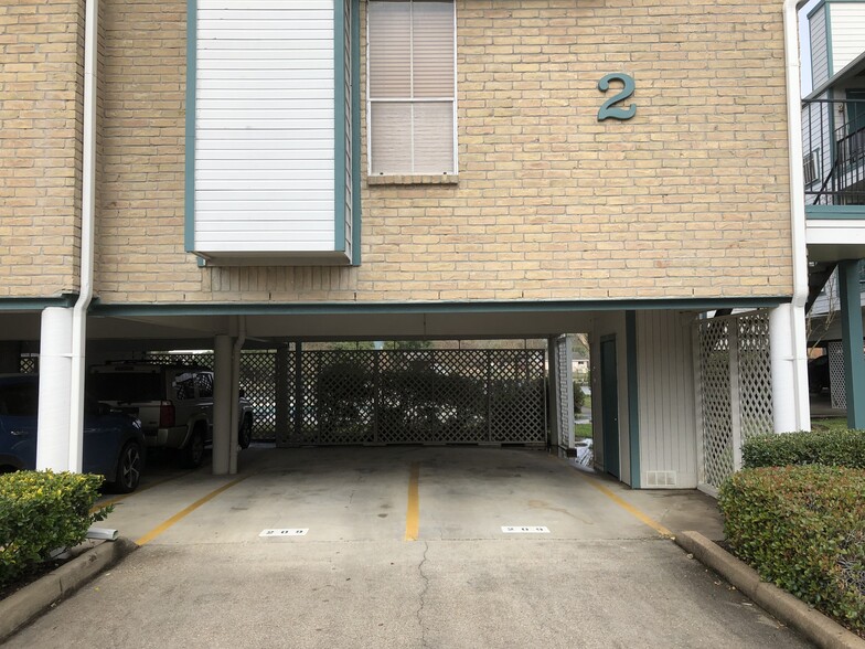 Side by side dedicated parking & Storage closet - 18511 Egret Bay Blvd #209