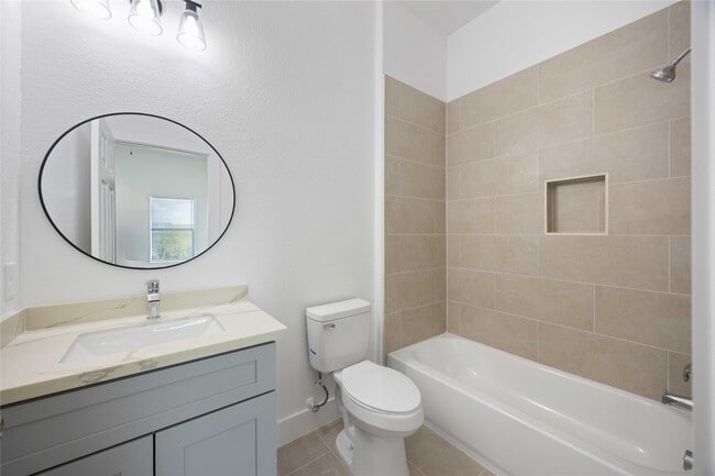 Building Photo - 9723 Cargill St