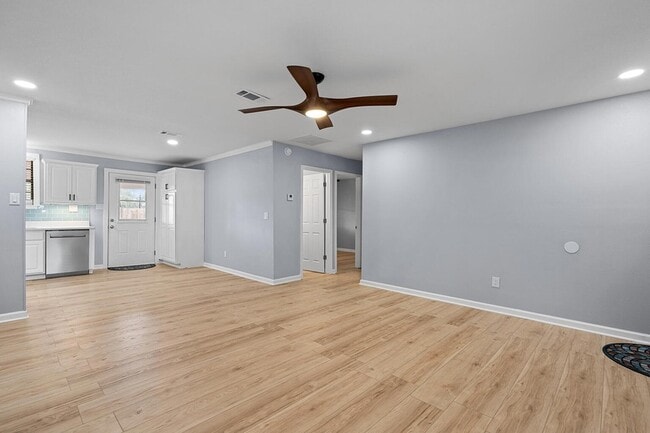 Building Photo - 5968 Capitol Dr