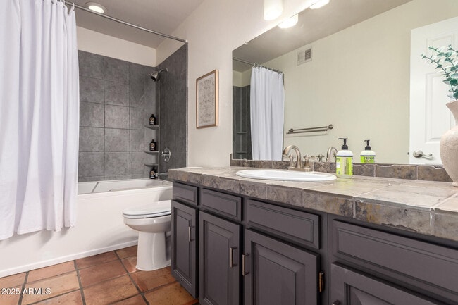 Building Photo - 4825 E Andora Dr