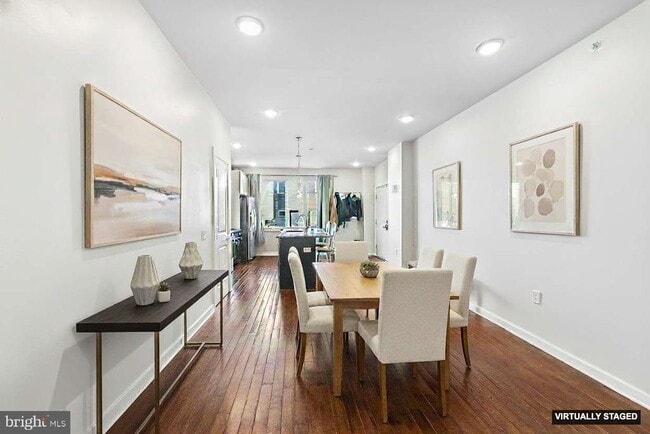 Building Photo - 1640 N 5th Ct