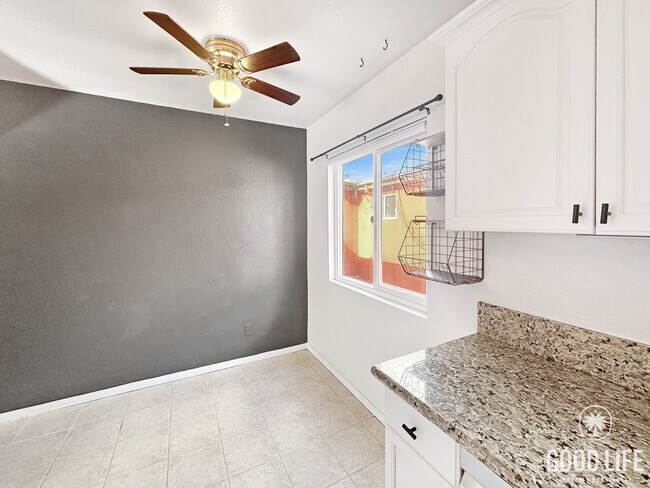 Building Photo - Beautiful 2B 1BA Condo w/ Reserved Parking and Wall AC!