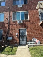 Building Photo - 61-50 162nd St