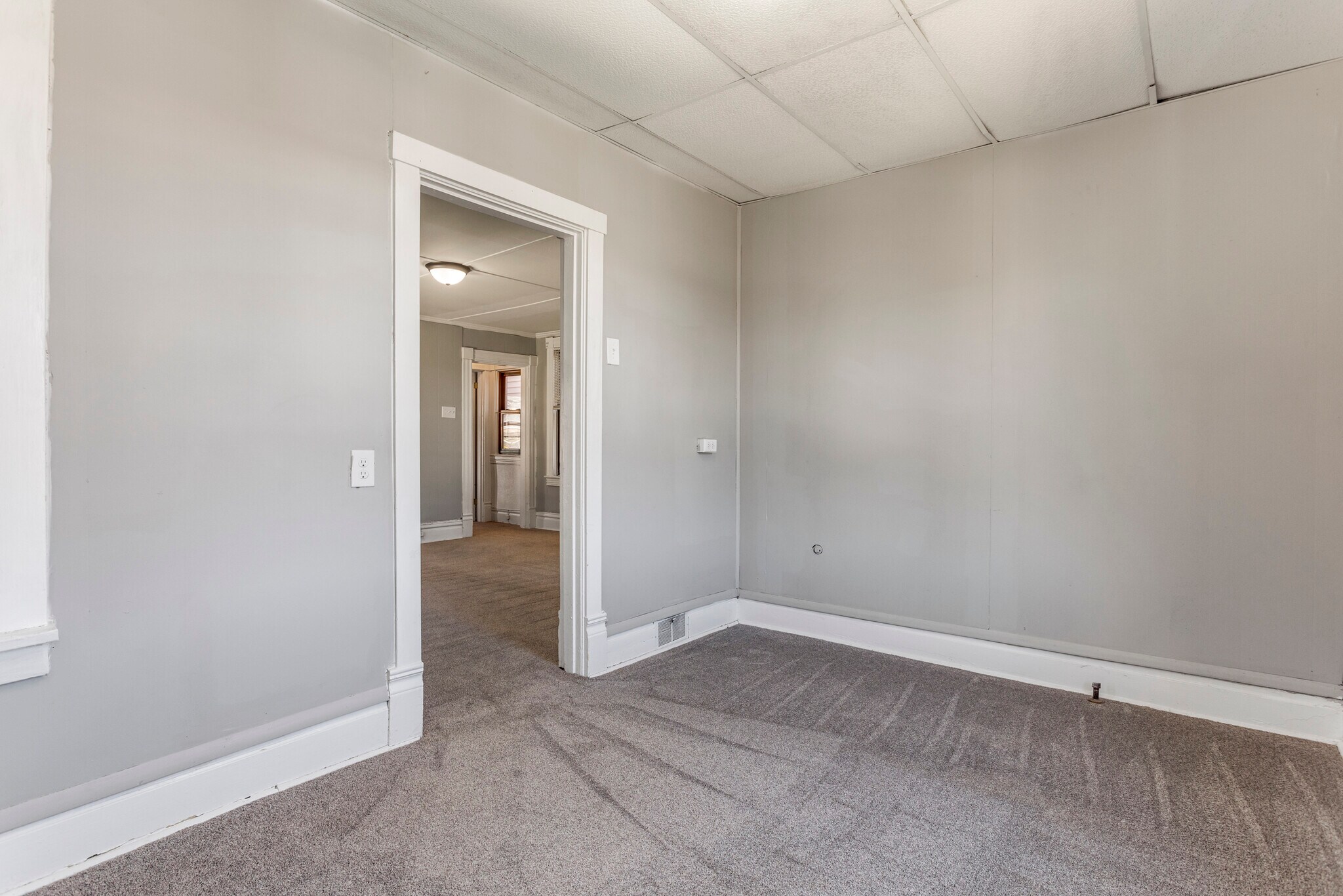 Building Photo - 1622 Westmont Ave