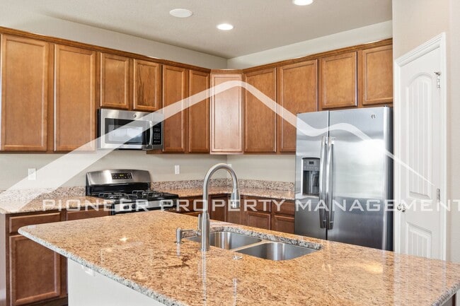 Building Photo - Main-Level Living in Desirable Wolf Ranch – Finished Basement & 2 Car Garage, AC!