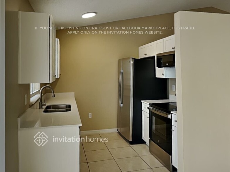 Building Photo - 465 Gannet Ct