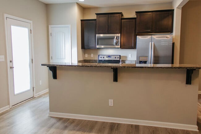 Building Photo - ** COMING SOON** Gorgeous Raleigh Townhome...