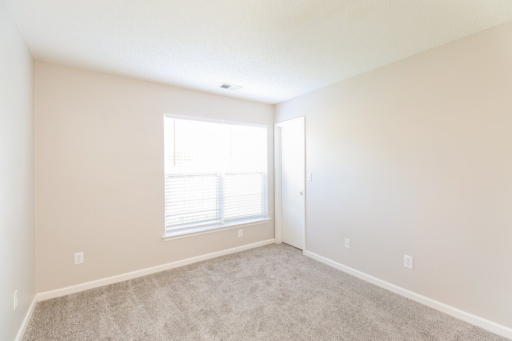 Building Photo - 5227 Moonlight Trail SW