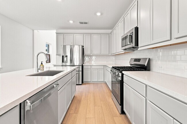 Building Photo - 22126 Rangemore Dr