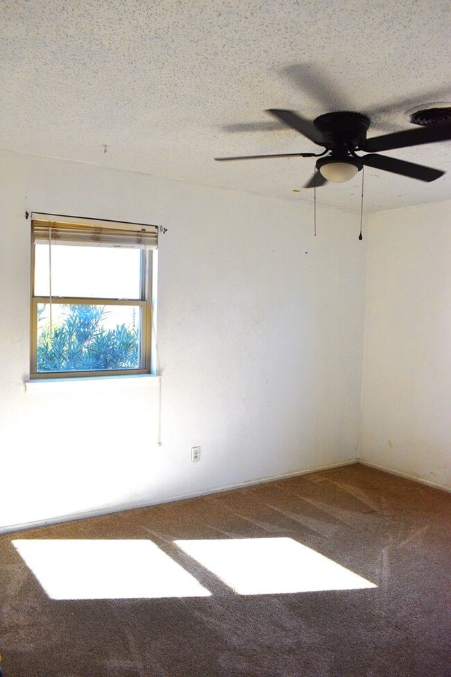 Building Photo - 2722 Verde Ave