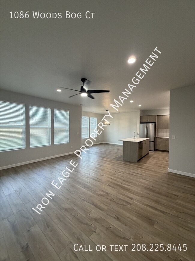 Building Photo - 1086 Woods Bog Ct