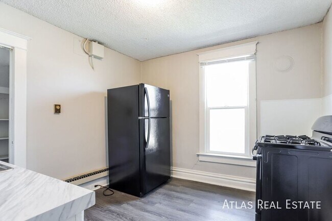 Building Photo - 6035 W 39th Ave