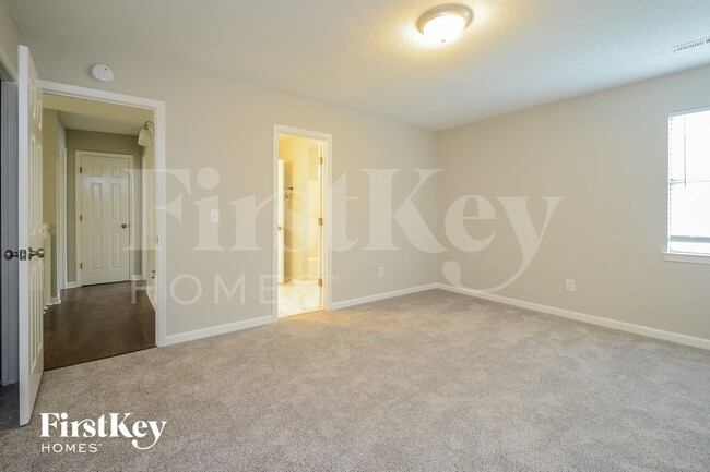 Building Photo - 516 Olde Towne Ln