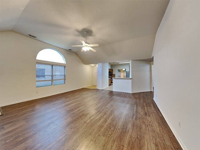 Building Photo - 18514 Inwood Elm Cir