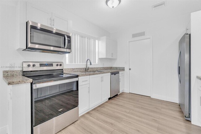 Building Photo - 2176 NW 64th St