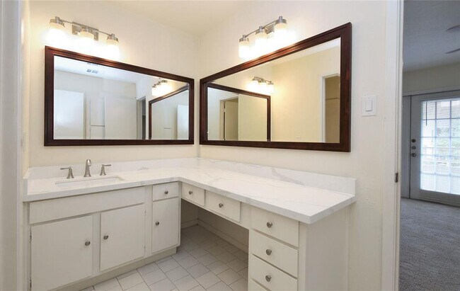 Building Photo - 777 Bering Dr