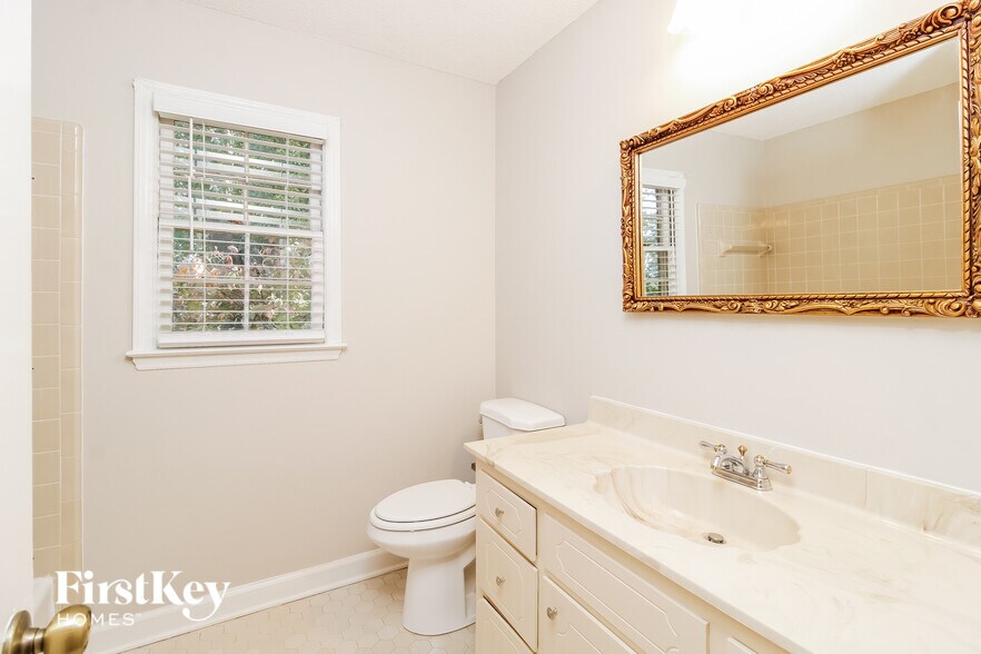 Building Photo - 401 O'Neill Dr