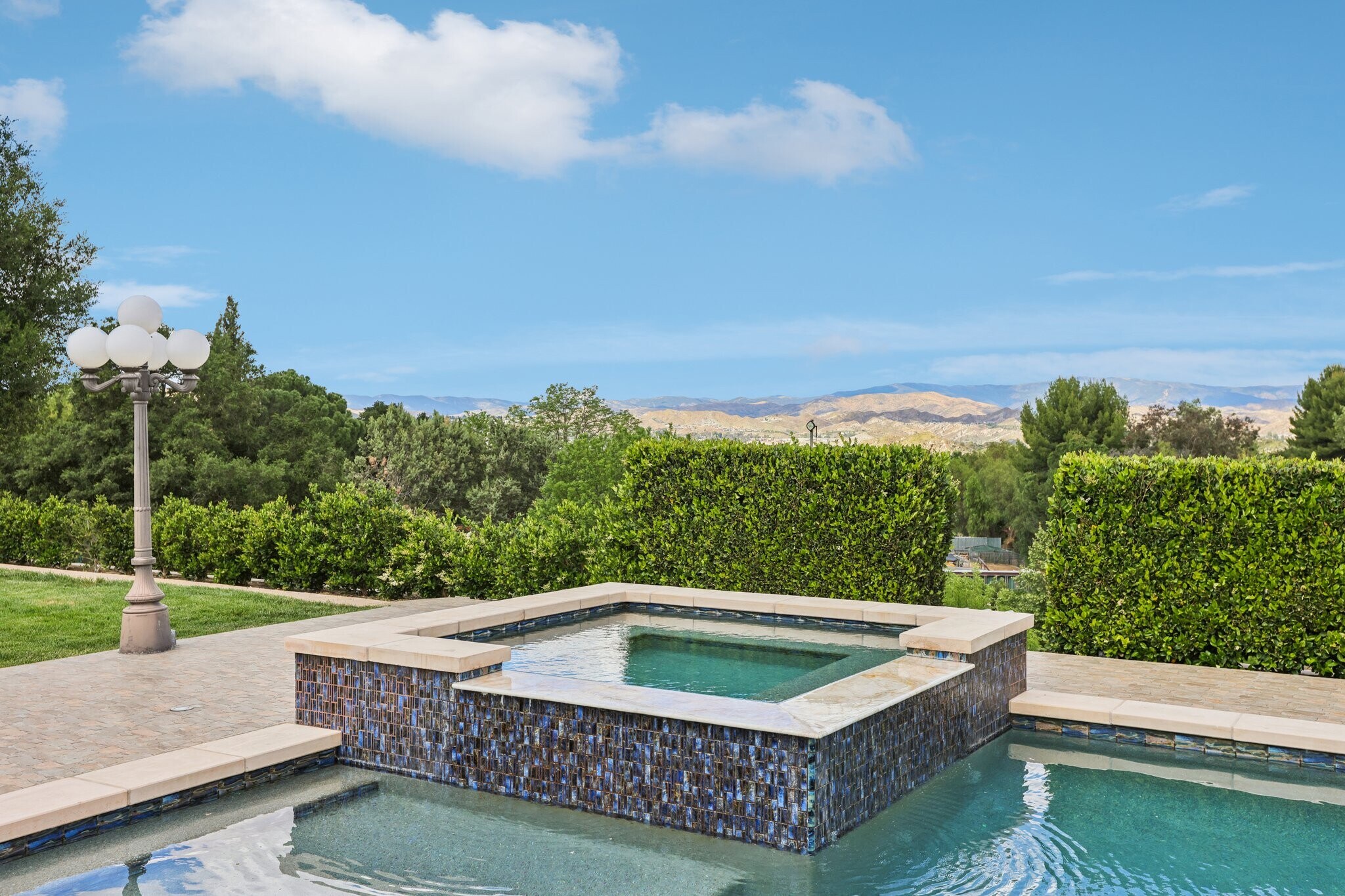 Building Photo - 27048 Triumph Ave