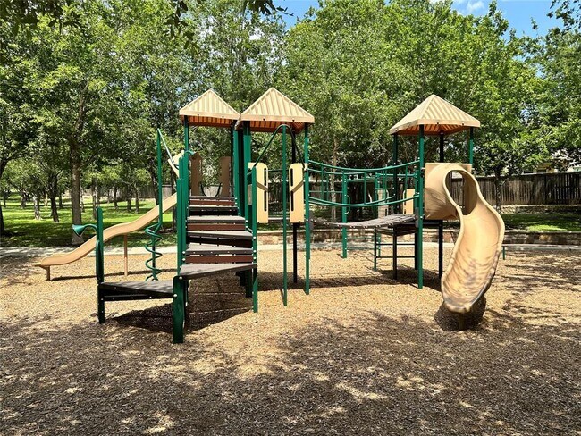 Building Photo - 10209 Crescendo Ln