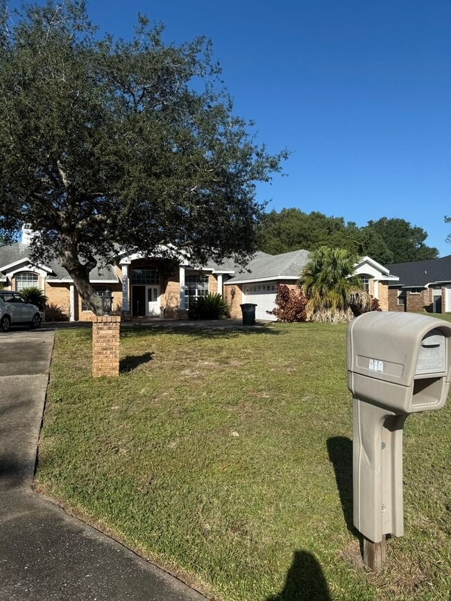 Building Photo - Beautiful Spacious 3 bed 3 bath Home in Debary