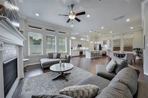 Building Photo - 13406 Stoneleigh Terrace Dr
