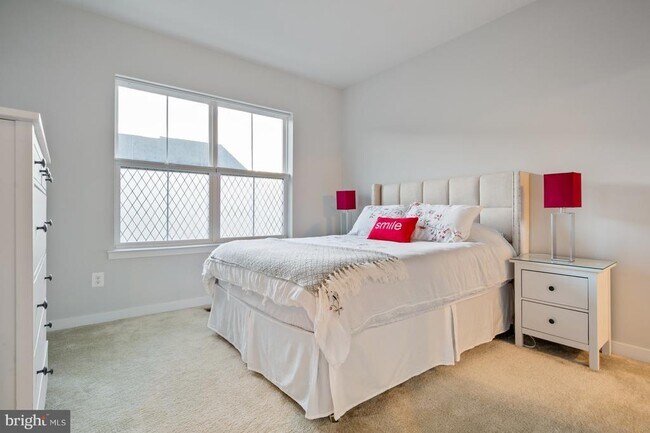 Building Photo - 5509 Valmarana Way