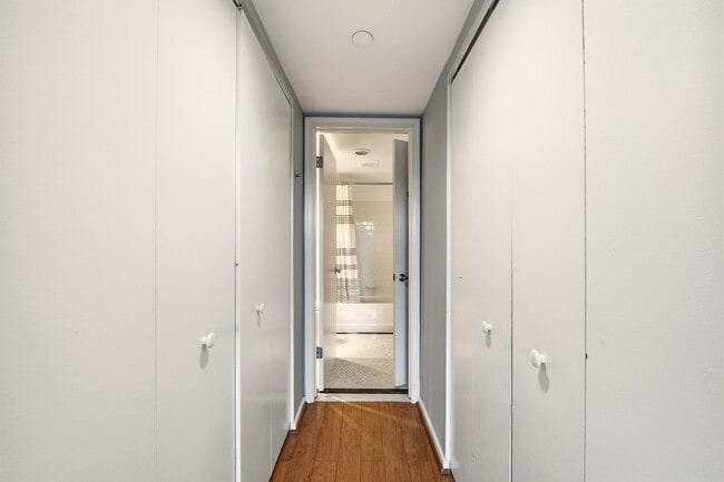 Building Photo - 1401 17th St NW