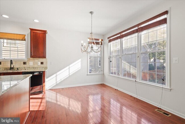 Building Photo - 15221 Londons Bridge Rd