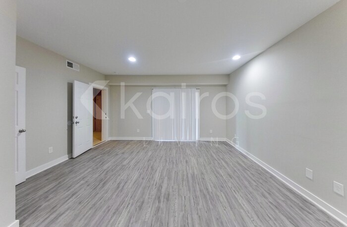 Building Photo - 1420 14th St