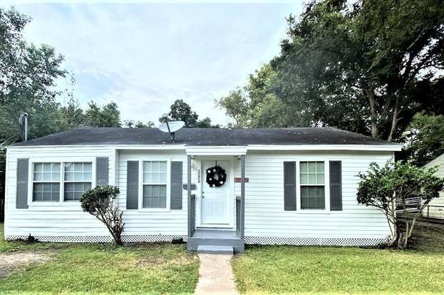 Building Photo - 5237 Carmen St