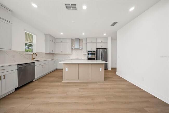 Building Photo - 12890 Eureka Lemon Dr