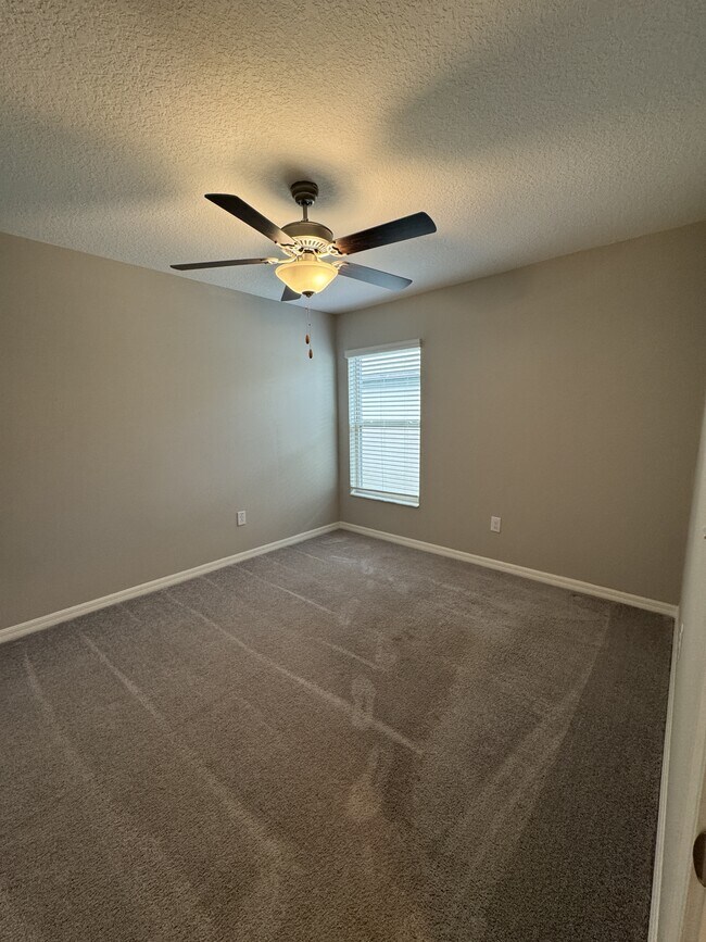 Building Photo - 13009 Majestic Garden Ln