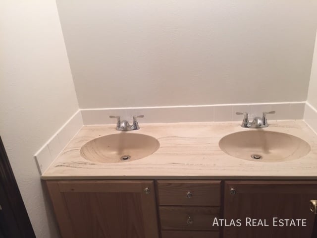 Building Photo - 4485 Driftwood Pl