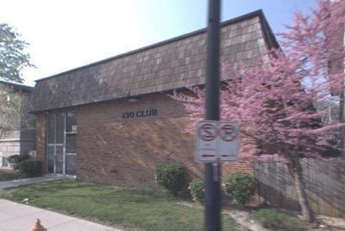 Primary Photo - 130 W Lane Ave