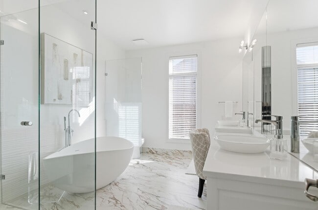 Building Photo - 2026 Hazel St