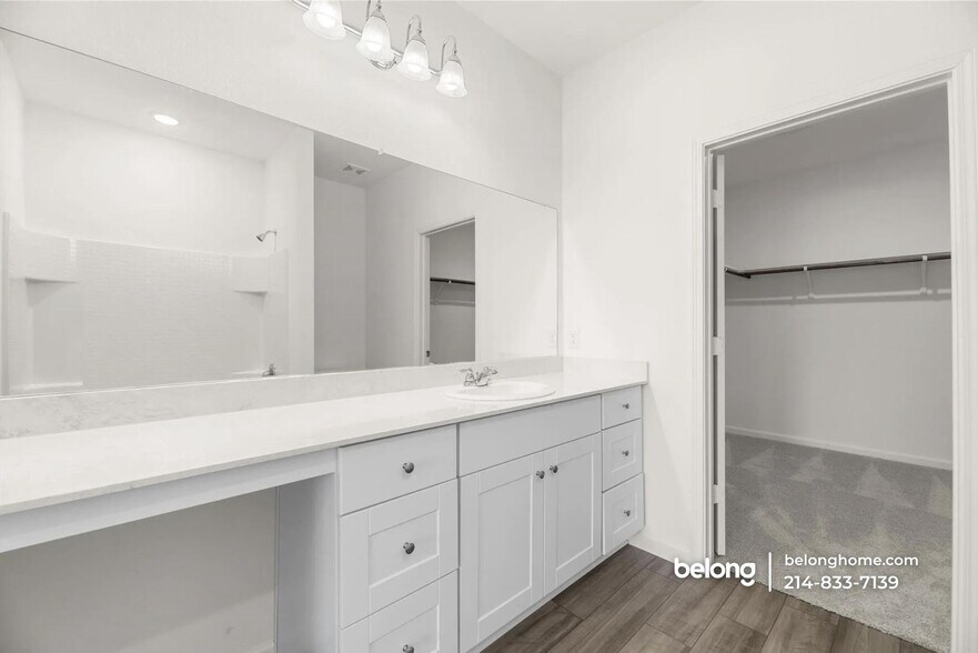 Building Photo - 10308 Holy Cross Ln